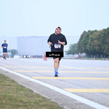 Runner Photo 7558148