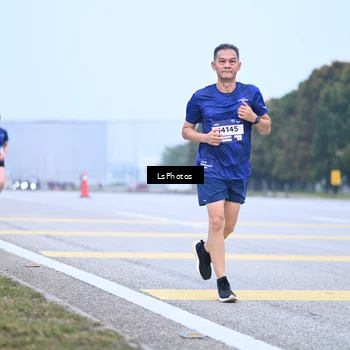 Runner Photo 7558150