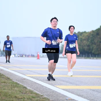 Runner Photo 7558155
