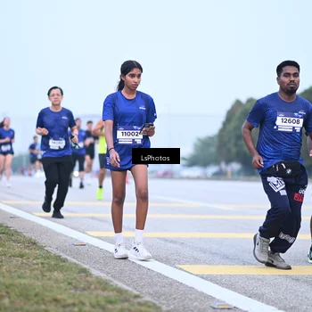 Runner Photo 7558166