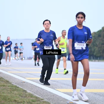 Runner Photo 7558178