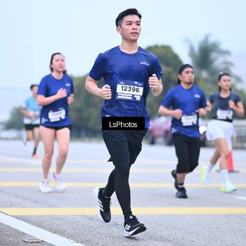 Runner Photo 7558179