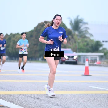Runner Photo 7558181