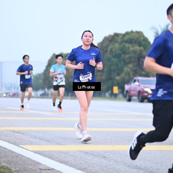 Runner Photo 7558192