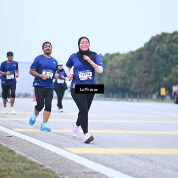 Runner Photo 7558199