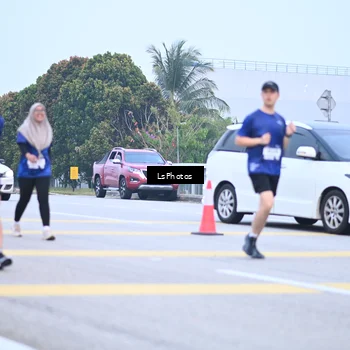 Runner Photo 7558213