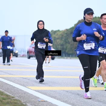 Runner Photo 7558218