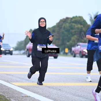 Runner Photo 7558219