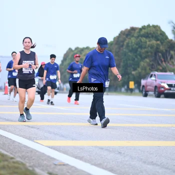 Runner Photo 7558229