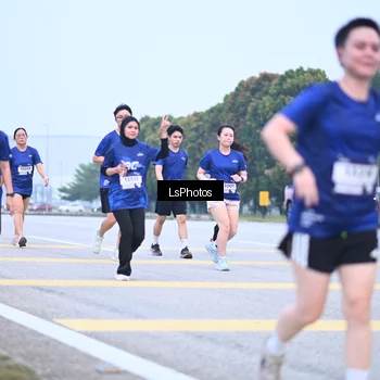 Runner Photo 7558233