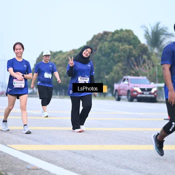 Runner Photo 7558251