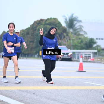 Runner Photo 7558254