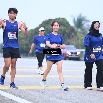 Runner Photo 7558255
