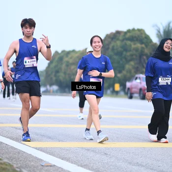 Runner Photo 7558256