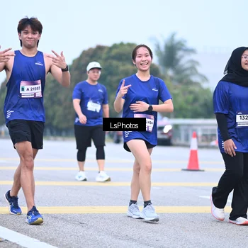 Runner Photo 7558257