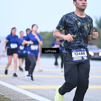 Runner Photo 7558264