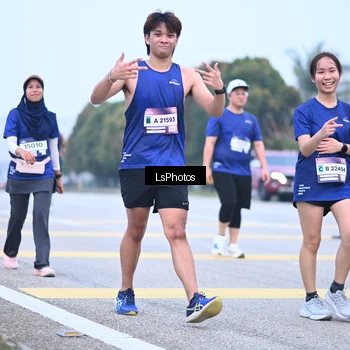 Runner Photo 7558265