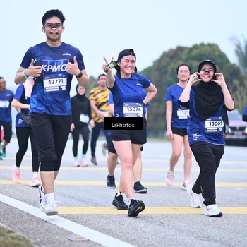Runner Photo 7558273
