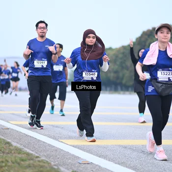 Runner Photo 7558275