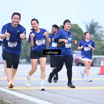 Runner Photo 7558300