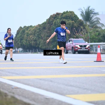 Runner Photo 7558331