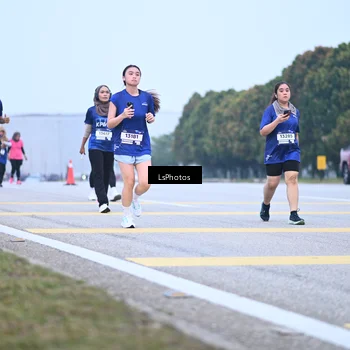 Runner Photo 7558340