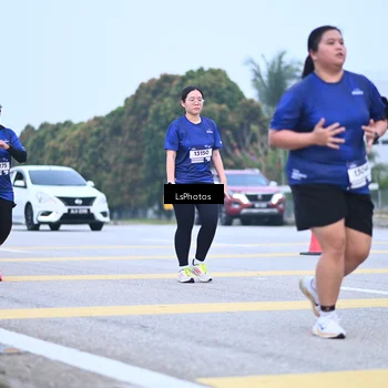 Runner Photo 7558371