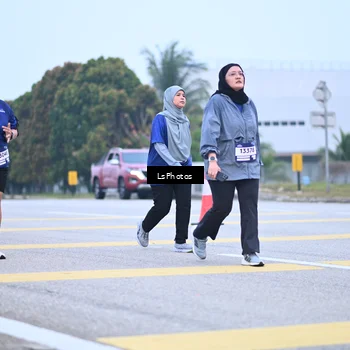 Runner Photo 7558374