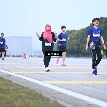 Runner Photo 7558379