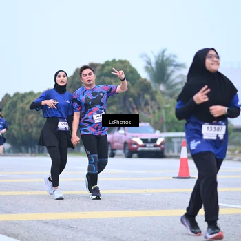 Runner Photo 7558415