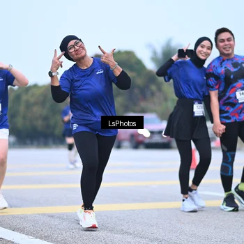 Runner Photo 7558418