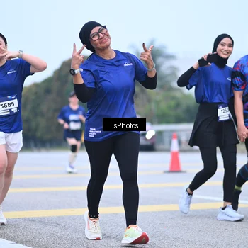 Runner Photo 7558419