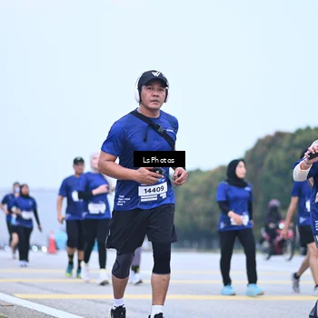 Runner Photo 7558433