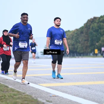Runner Photo 7558434