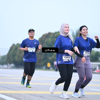 Runner Photo 7558437
