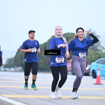 Runner Photo 7558439