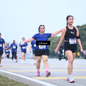 Runner Photo 7558453