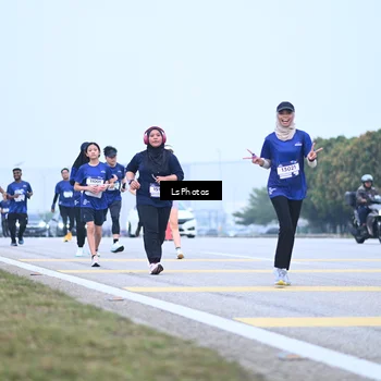 Runner Photo 7558465