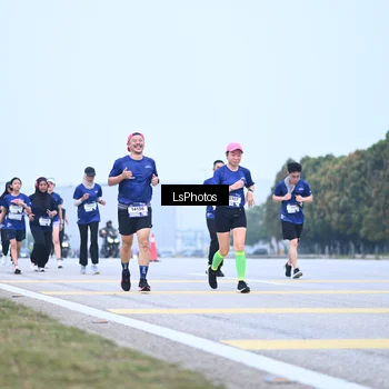 Runner Photo 7558468