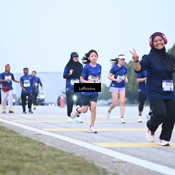 Runner Photo 7558474