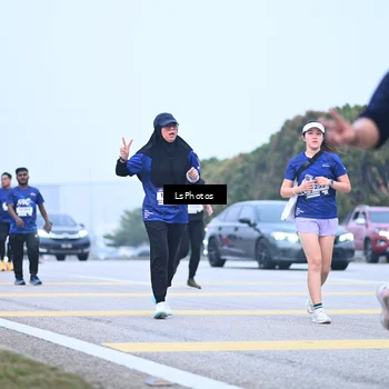 Runner Photo 7558476