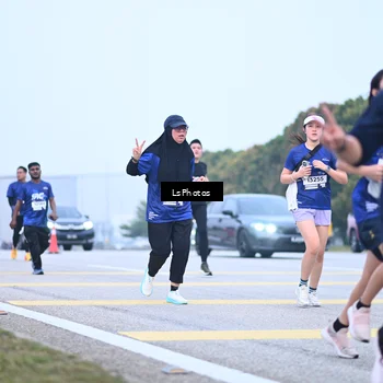 Runner Photo 7558478