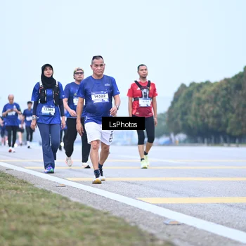 Runner Photo 7558494