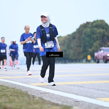 Runner Photo 7558503