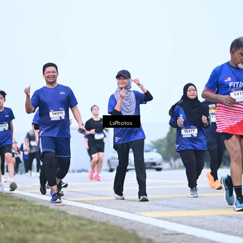 Runner Photo 7558517