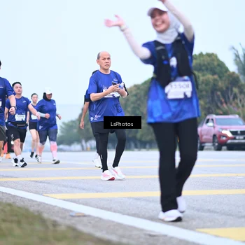 Runner Photo 7558520
