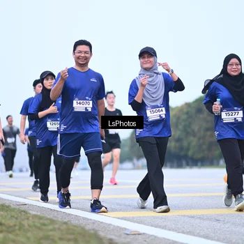Runner Photo 7558521