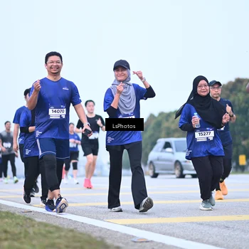 Runner Photo 7558530