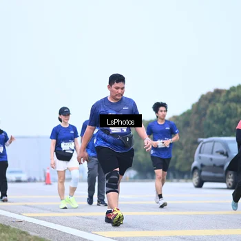 Runner Photo 7558534