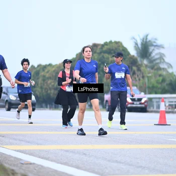 Runner Photo 7558535